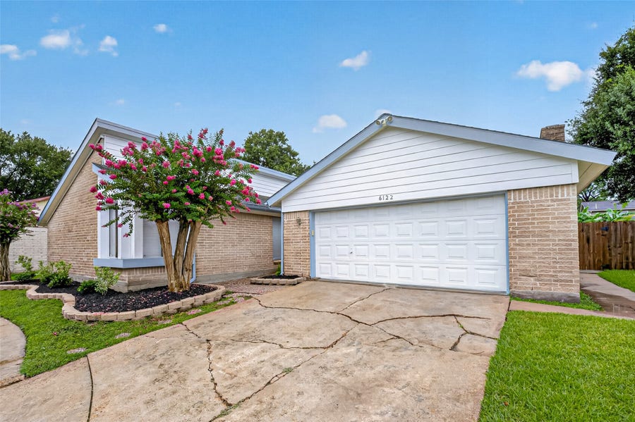Property photo for 6122 Sanford Road, Houston, TX