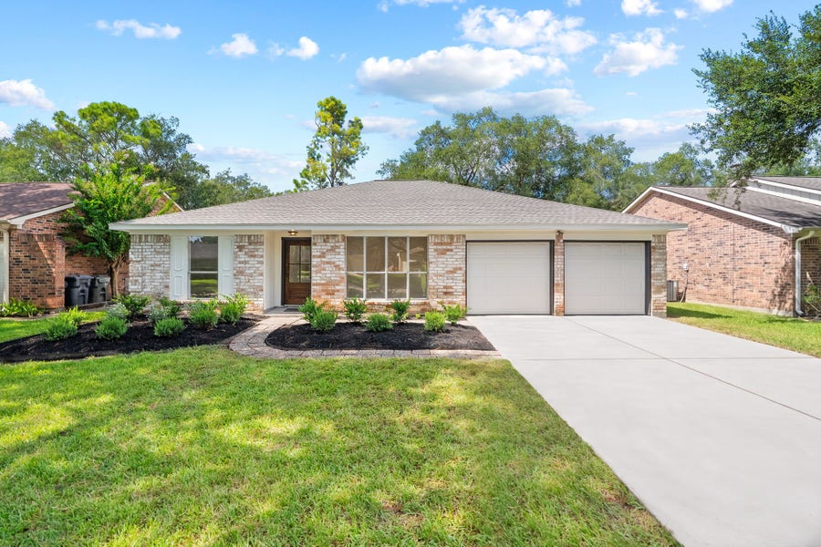 Property photo for 2623 Coopers Post Lane, Sugar Land, TX