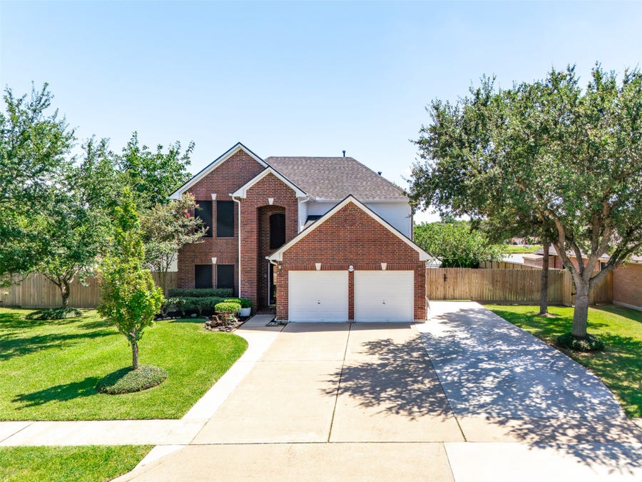 Property photo for 1205 28th Avenue N, Texas City, TX