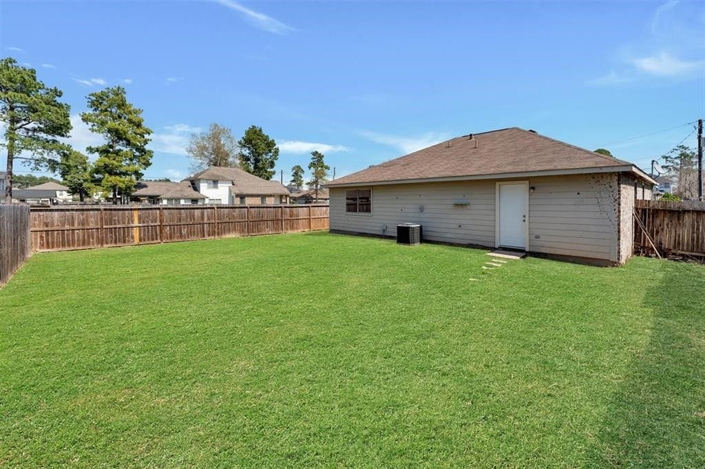 16790 N Bob White Drive, Conroe, TX 77385 16790 N Bob White Drive, Conroe, TX 77385