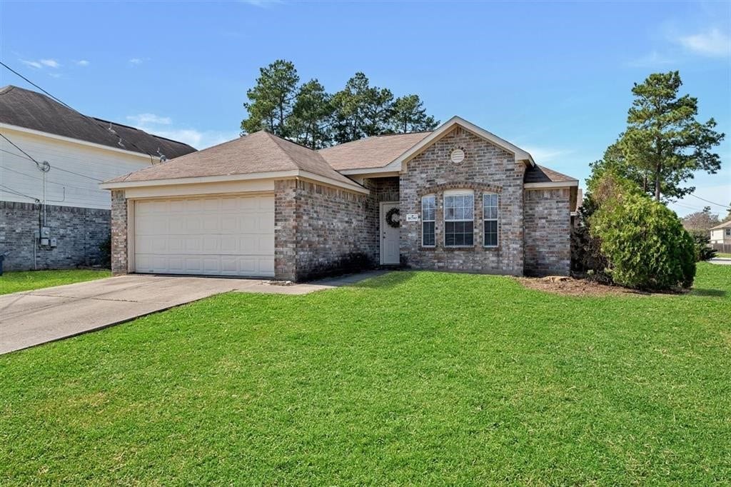 16790 N Bob White Drive, Conroe, TX 77385 16790 N Bob White Drive, Conroe, TX 77385