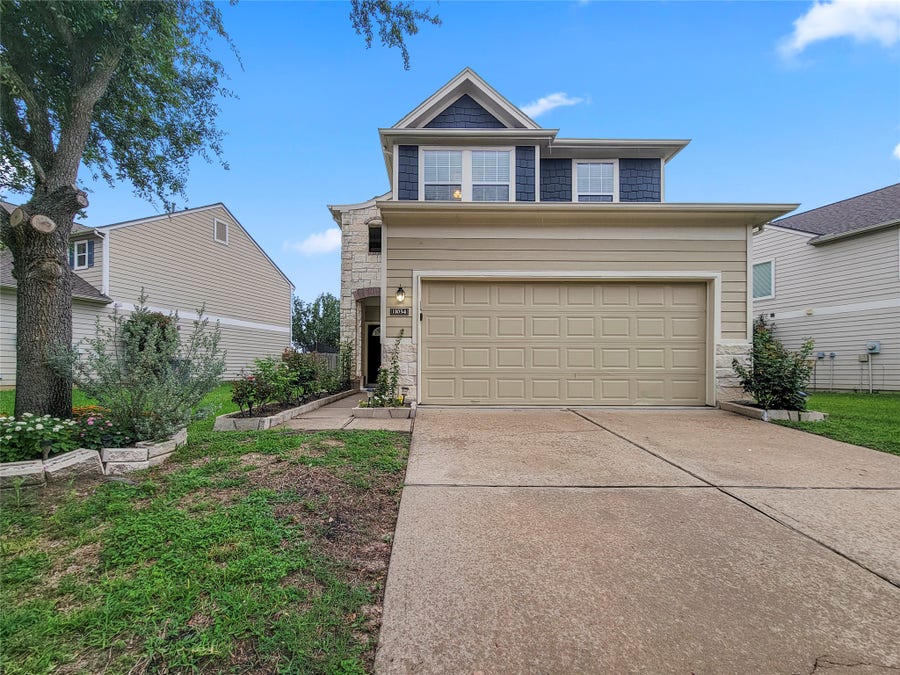 Property photo for 11034 Dellrose Crossing Drive, Richmond, TX