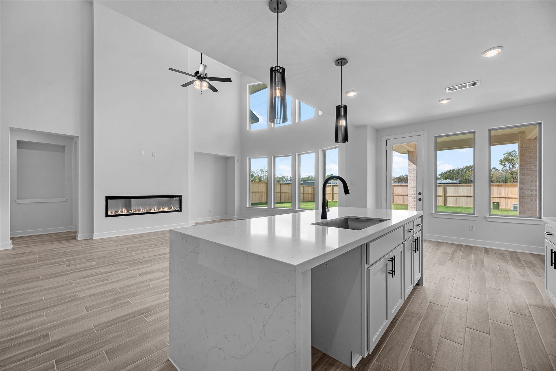 1523 Watermont Drive, Missouri City, TX 77459 1523 Watermont Drive, Missouri City, TX 77459