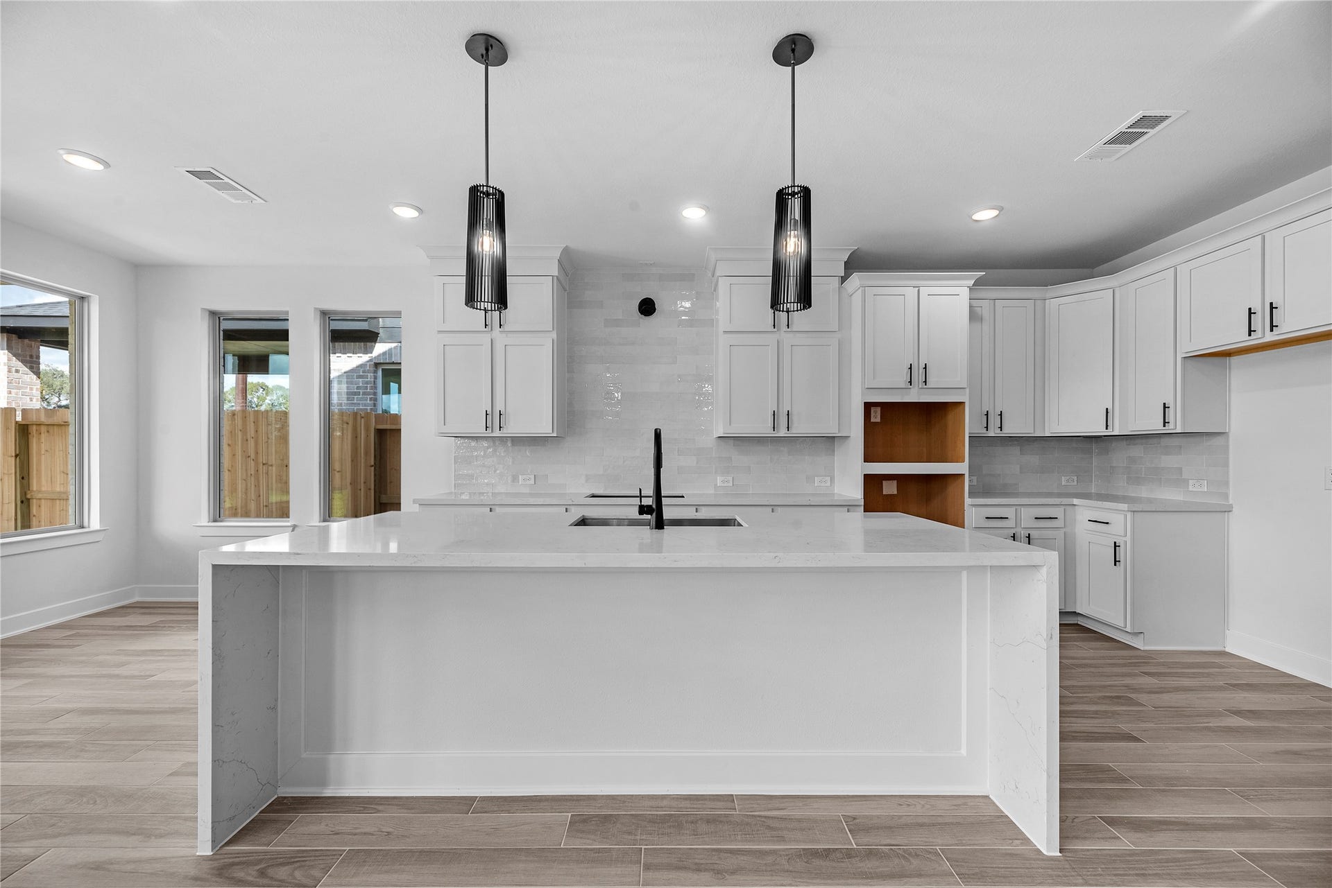 1523 Watermont Drive, Missouri City, TX 77459 1523 Watermont Drive, Missouri City, TX 77459