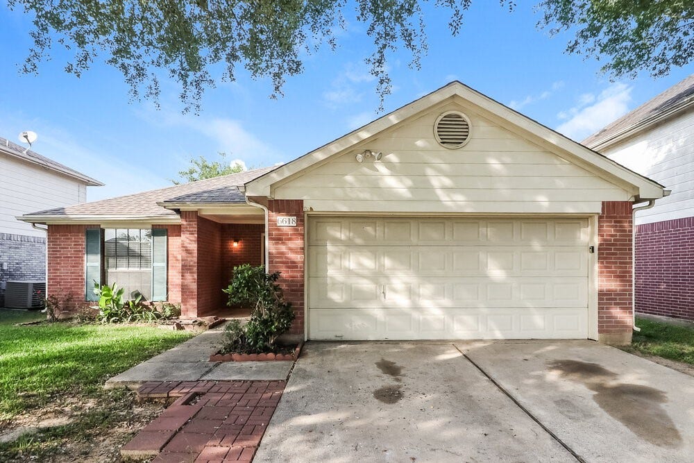 6618 Sutton Meadows Drive, Houston, TX 77086 6618 Sutton Meadows Drive, Houston, TX 77086