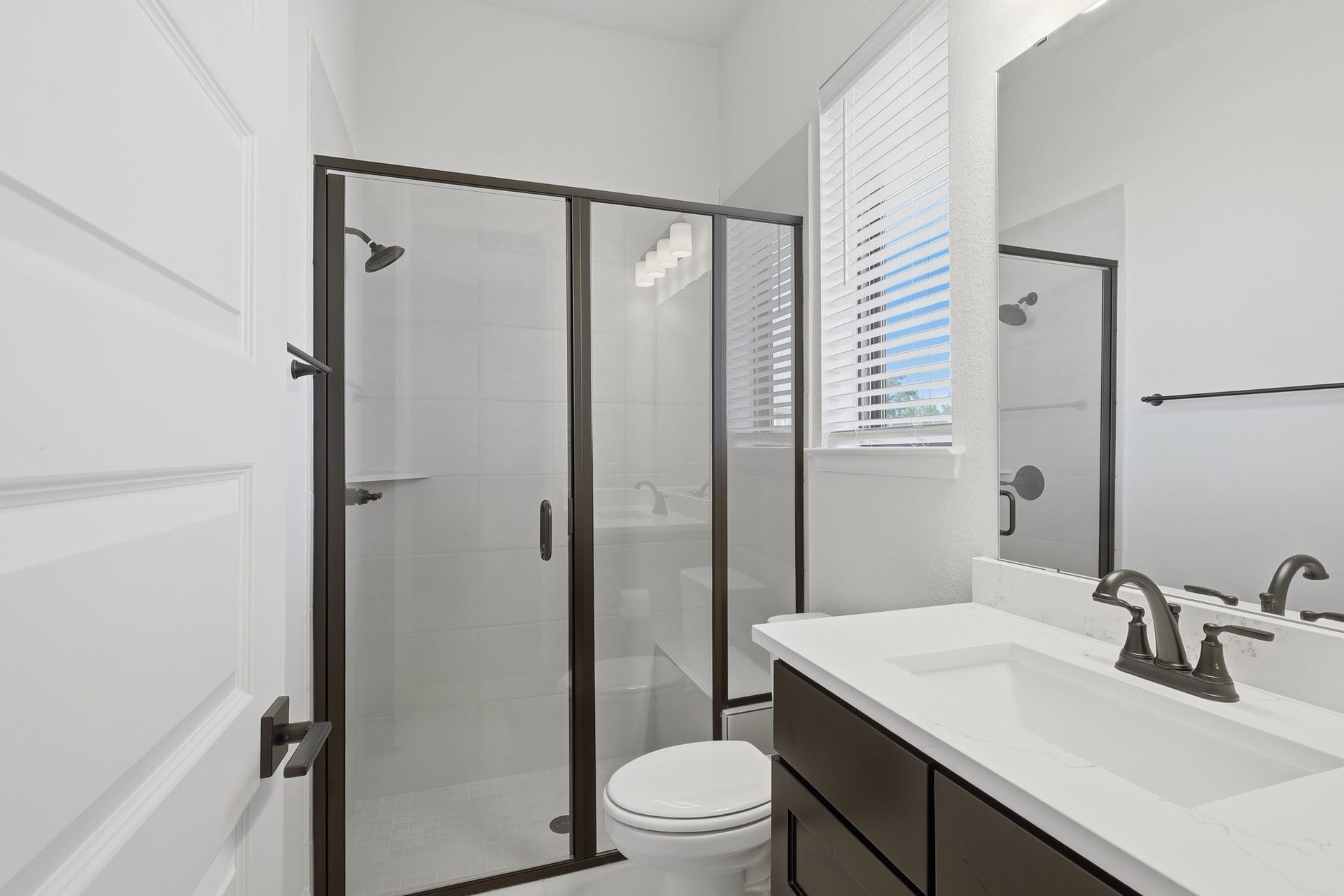 10007 Regal Mist Drive, Missouri City, TX 77459 10007 Regal Mist Drive, Missouri City, TX 77459