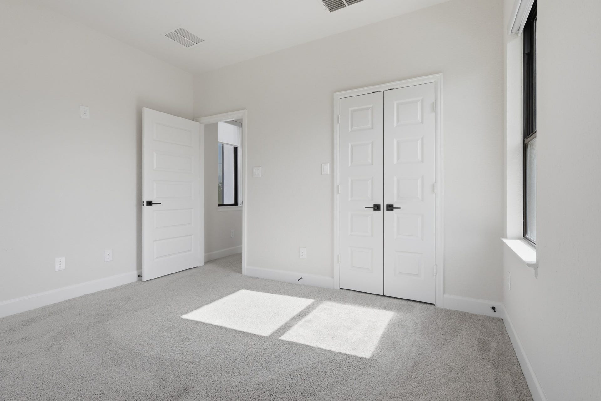 10007 Regal Mist Drive, Missouri City, TX 77459 10007 Regal Mist Drive, Missouri City, TX 77459
