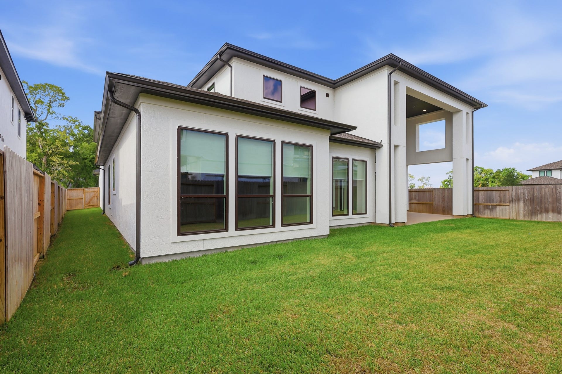 10007 Regal Mist Drive, Missouri City, TX 77459 10007 Regal Mist Drive, Missouri City, TX 77459
