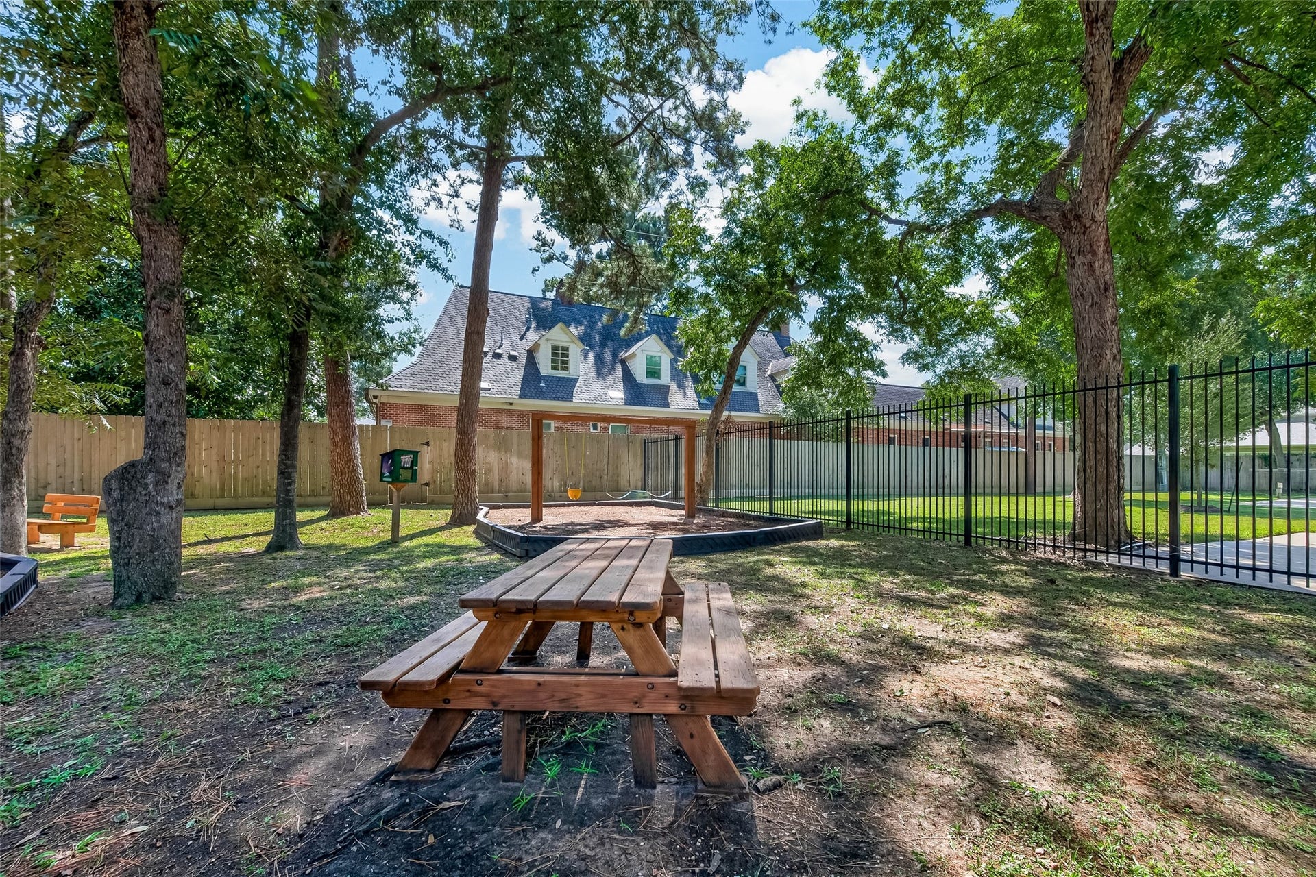 14123 Penny Lane, Houston, TX 77069 14123 Penny Lane, Houston, TX 77069