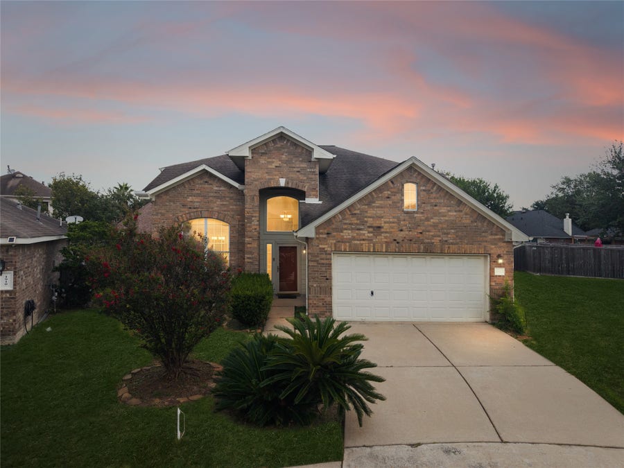 Property photo for 1906 Kamren Drive, Houston, TX