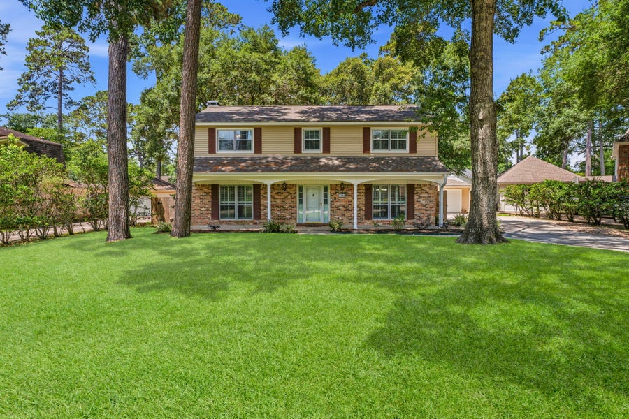 Property photo for 594 Longwood Lane, Conroe, TX