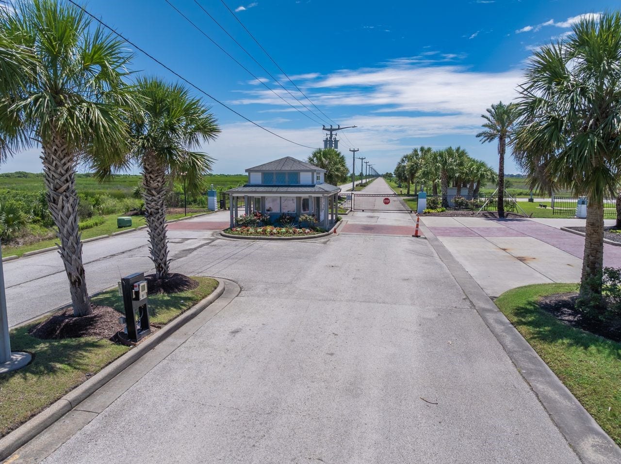 3 Ramrod, Hitchcock, TX 77563 Gated entry with onsite gate attendant