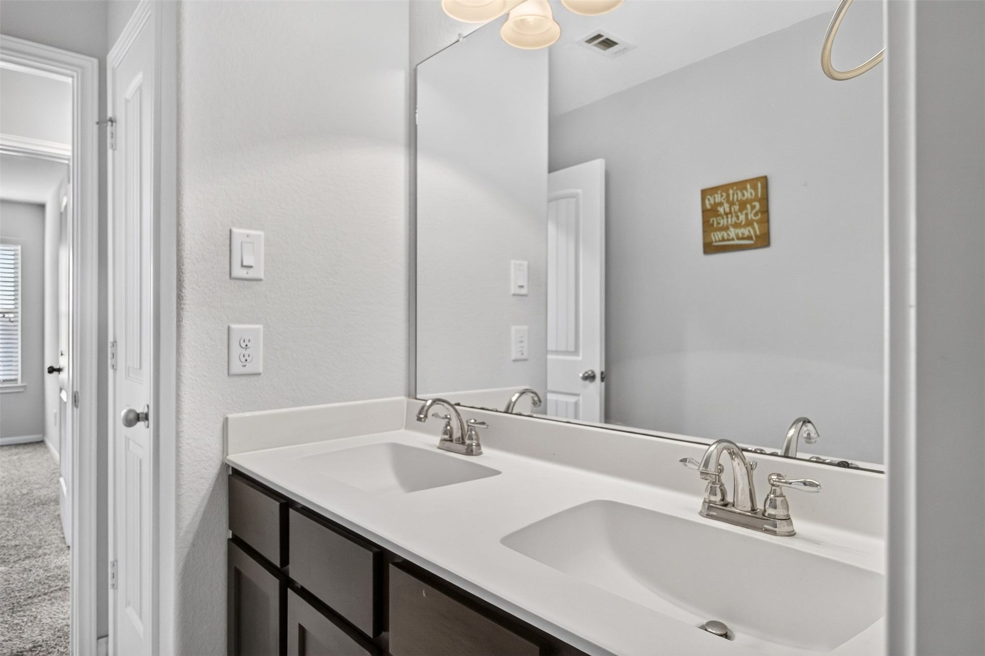 394 Lake Line Drive, Alvin, TX 77511