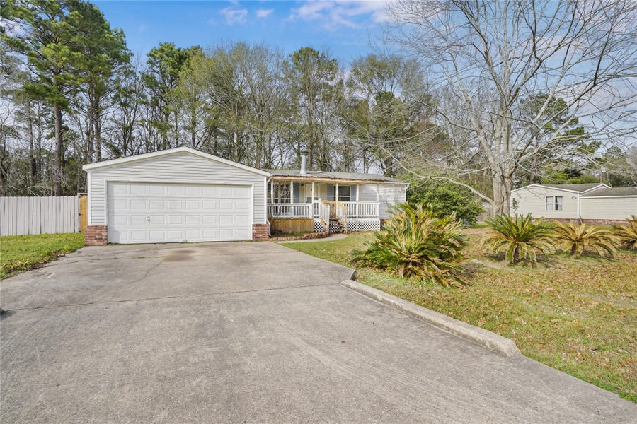 Property photo for 16461 Hill Country Drive, Conroe, TX