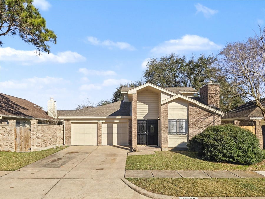 Property photo for 12803 Kitty Brook Lane, Houston, TX