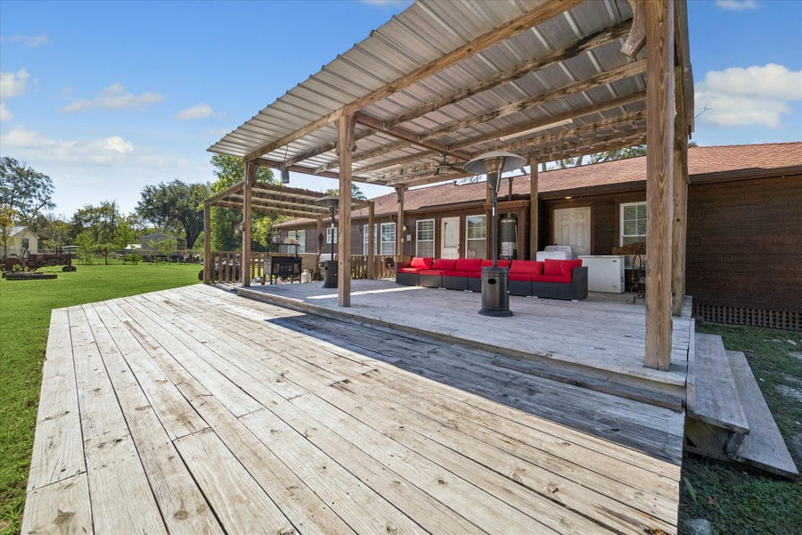 Property photo for 13918 Forest Acres Drive, Houston, TX