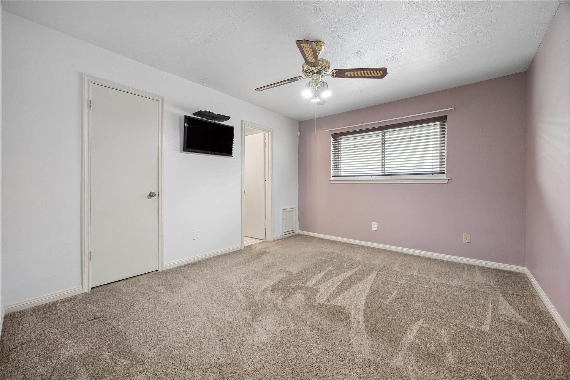 13626 Greenridge Drive, Sugar Land, TX 77498 Secondary Bedroom