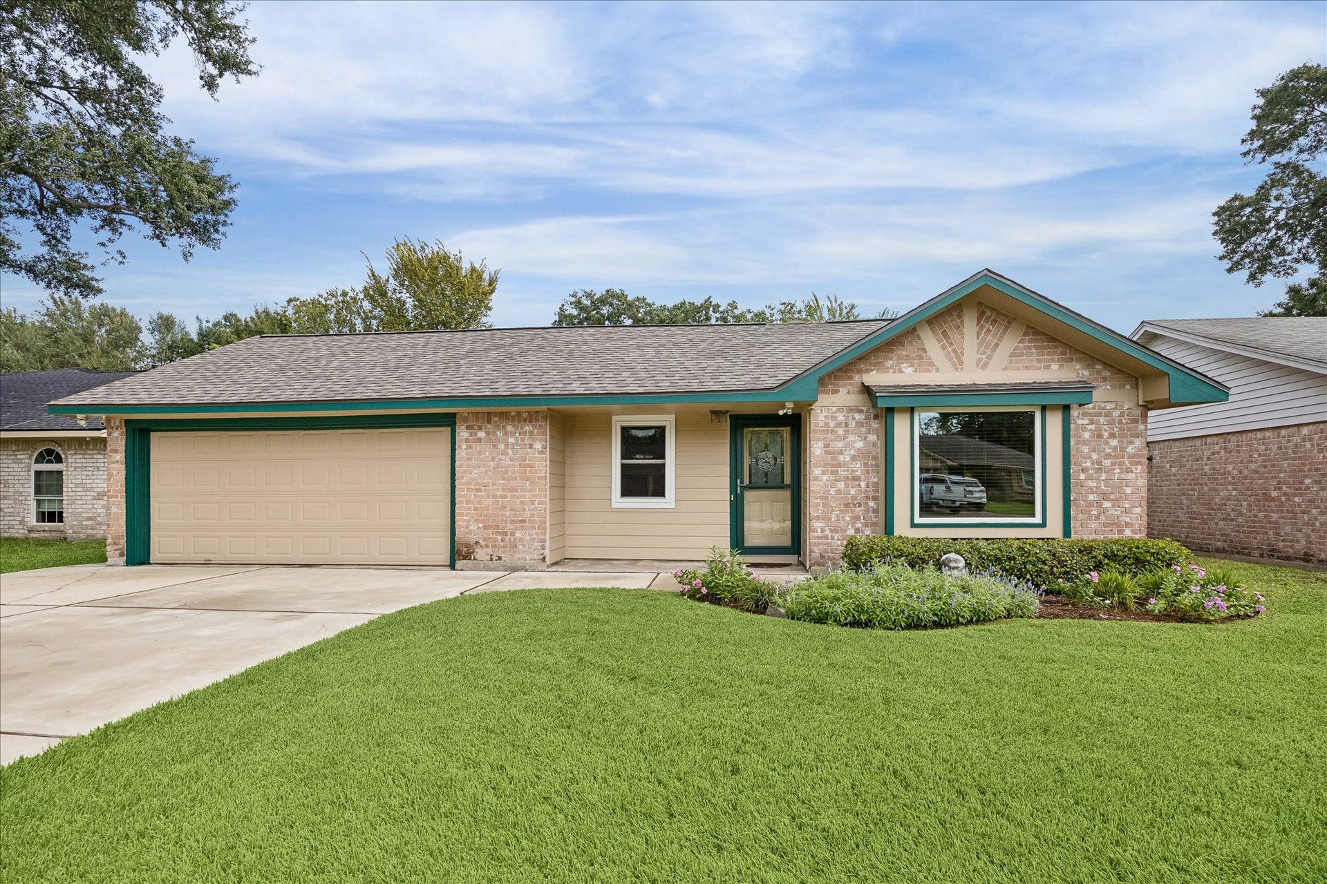13626 Greenridge Drive, Sugar Land, TX 77498 13626 Greenridge Drive, Sugar Land, TX 77498