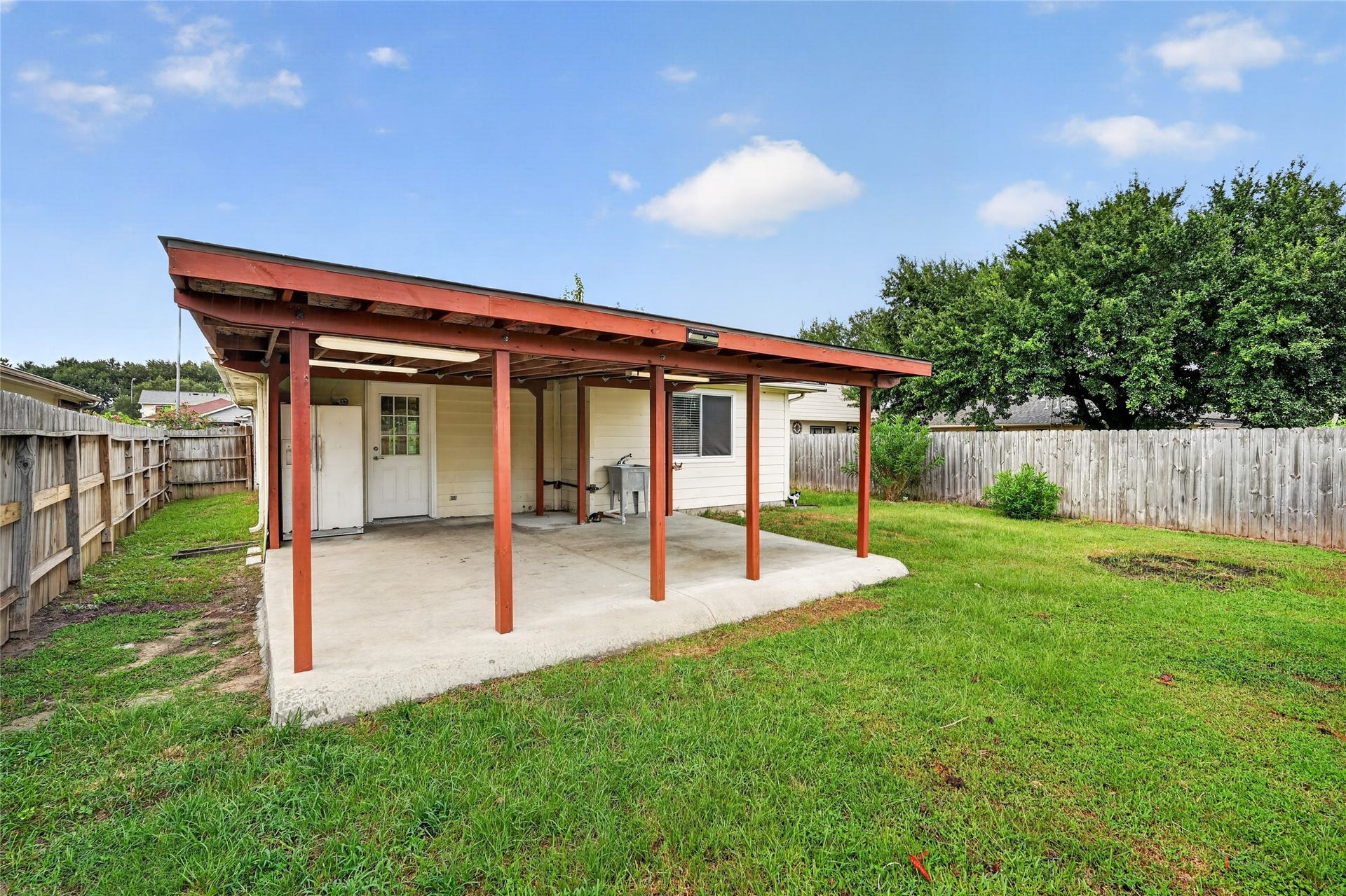 2427 Chalet Road, Houston, TX 77038
