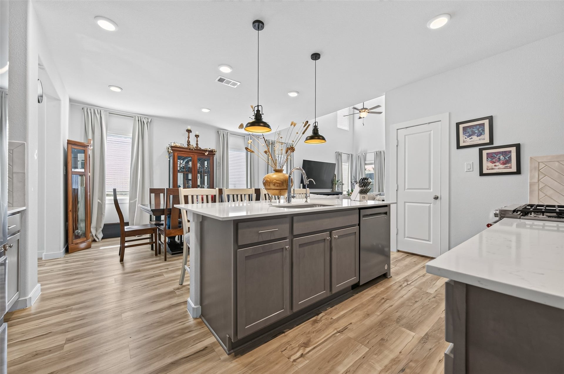 21640 Alberta Forest Circle, Magnolia, TX 77355 21640 Alberta Forest Circle, Magnolia, TX 77355