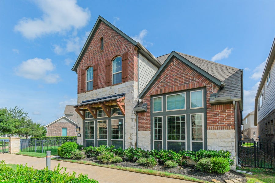 Property photo for 9527 Caddo Ridge Lane, Cypress, TX