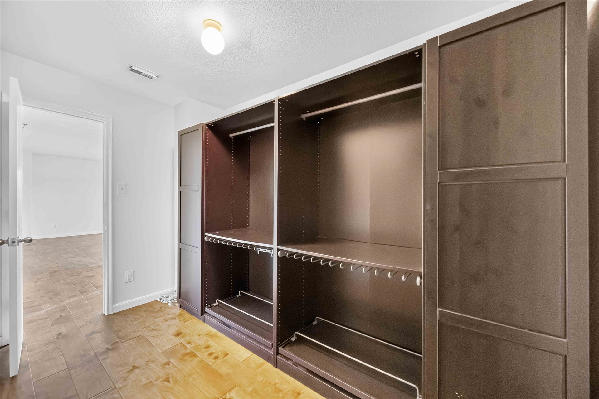 14123 Autumn Ridge Trail Drive, Houston, TX 77048 14123 Autumn Ridge Trail Drive, Houston, TX 77048