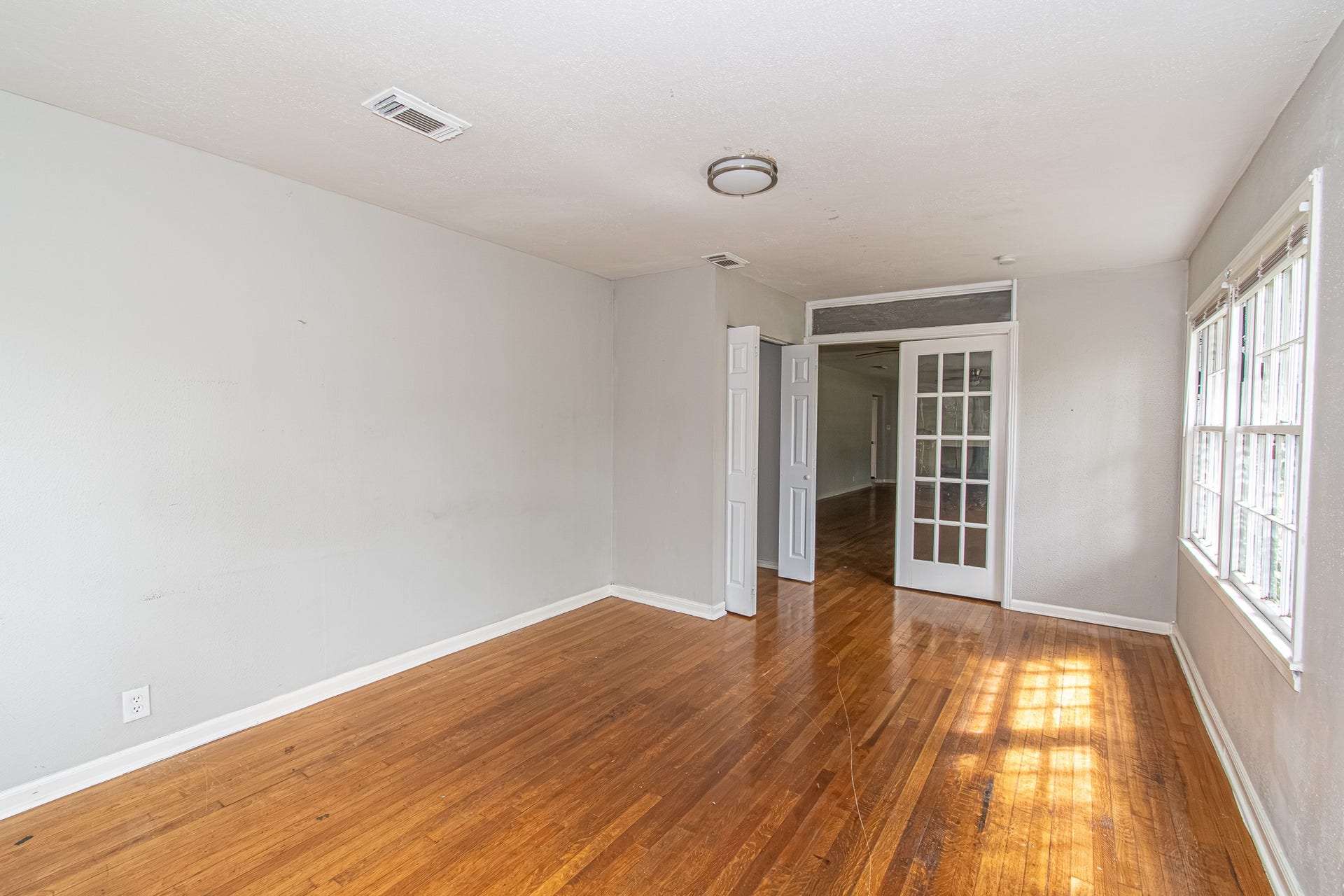 8 Coronado Circle, La Marque, TX 77568 8 Coronado Circle, La Marque, TX 77568