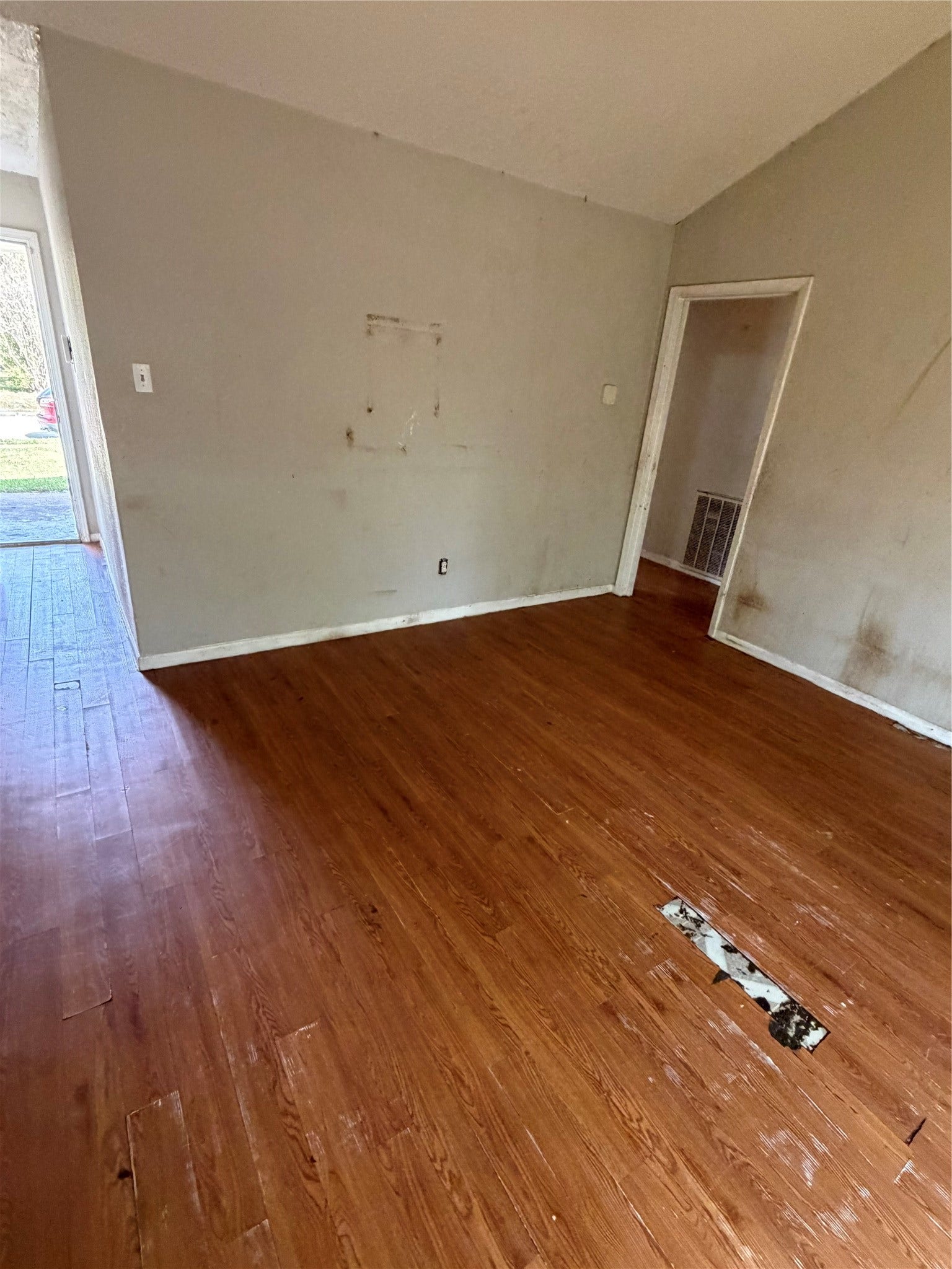 3803 Dalmatian Dr, Houston, TX 77045