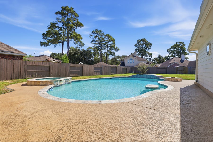 Property photo for 19114 Canyon Vista Court, Tomball, TX