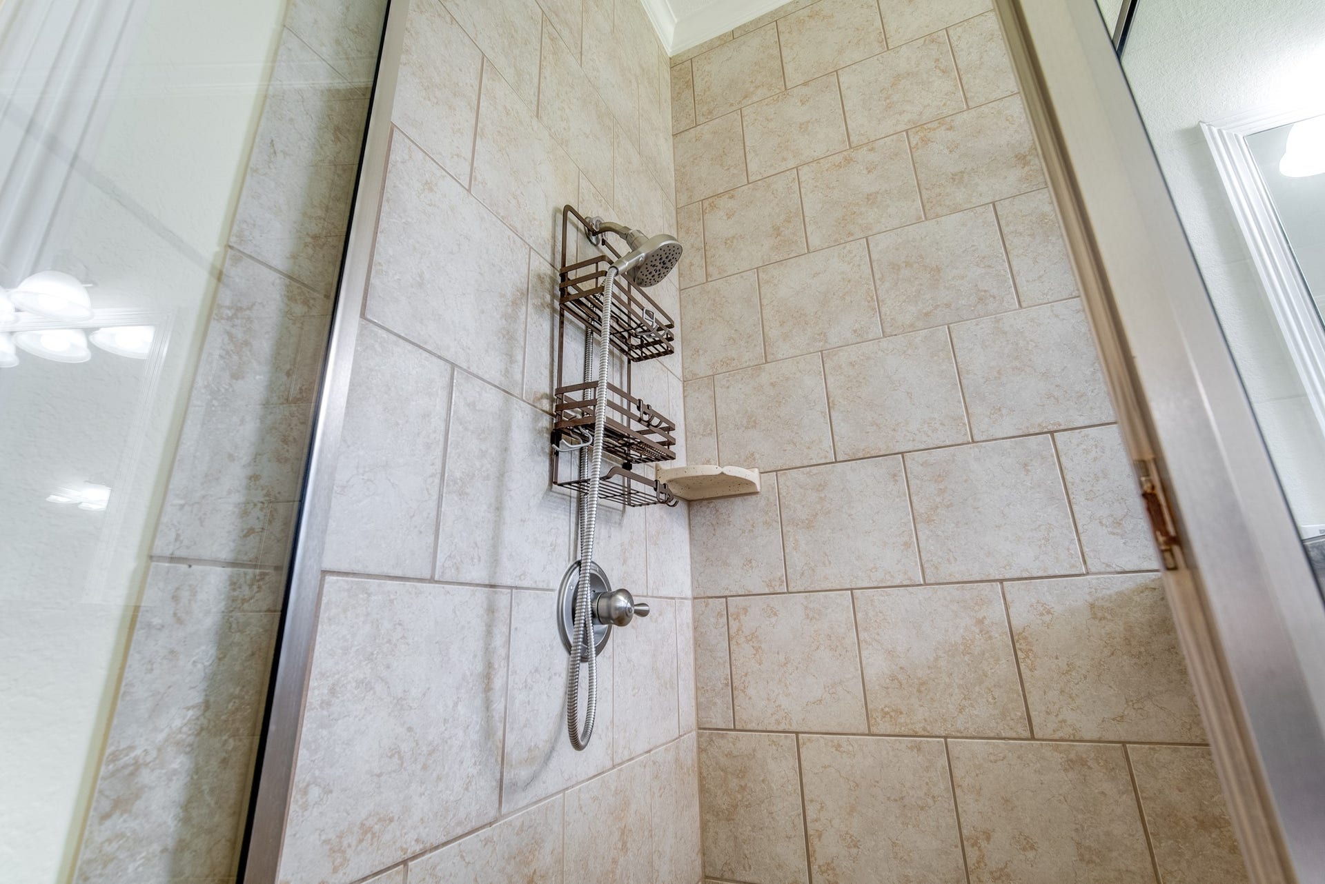 3006 Southern Mill Court, Pearland, TX 77584 Primary shower