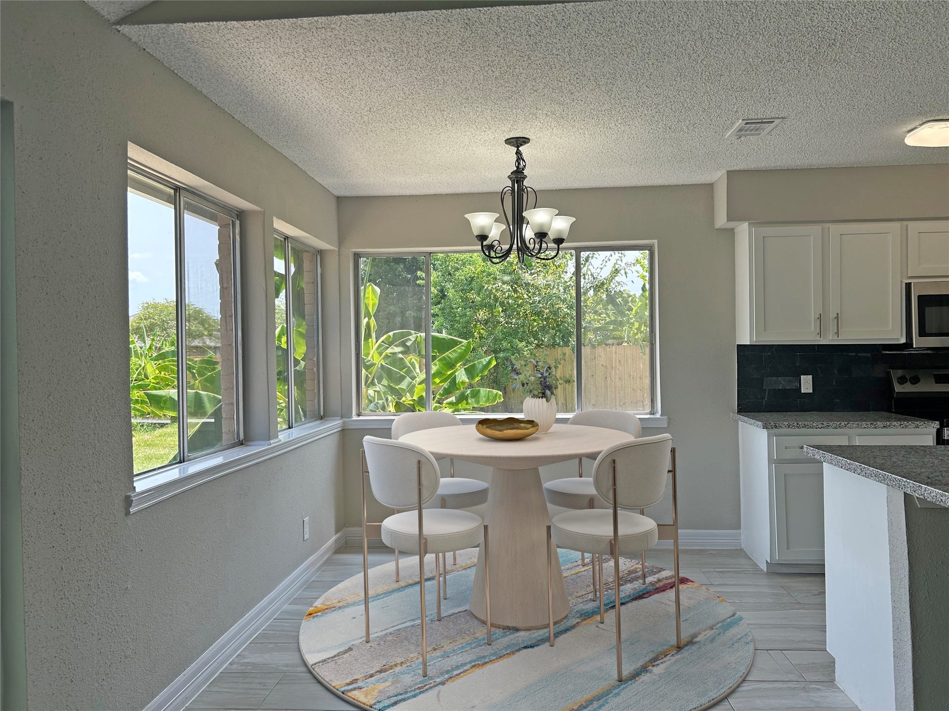 3801 Misty Cove Court, Dickinson, TX 77539 Virtually staged dining