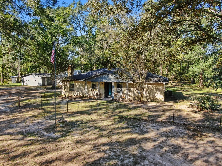 Property photo for 19127 Stillwood Road, Cleveland, TX