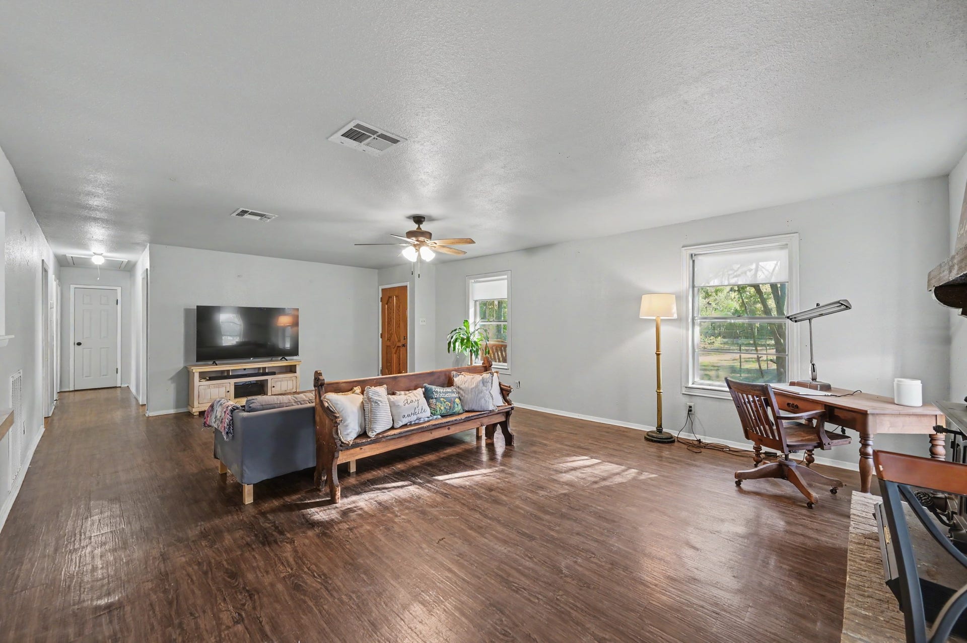 19127 Stillwood Road, Cleveland, TX 77328 19127 Stillwood Road, Cleveland, TX 77328