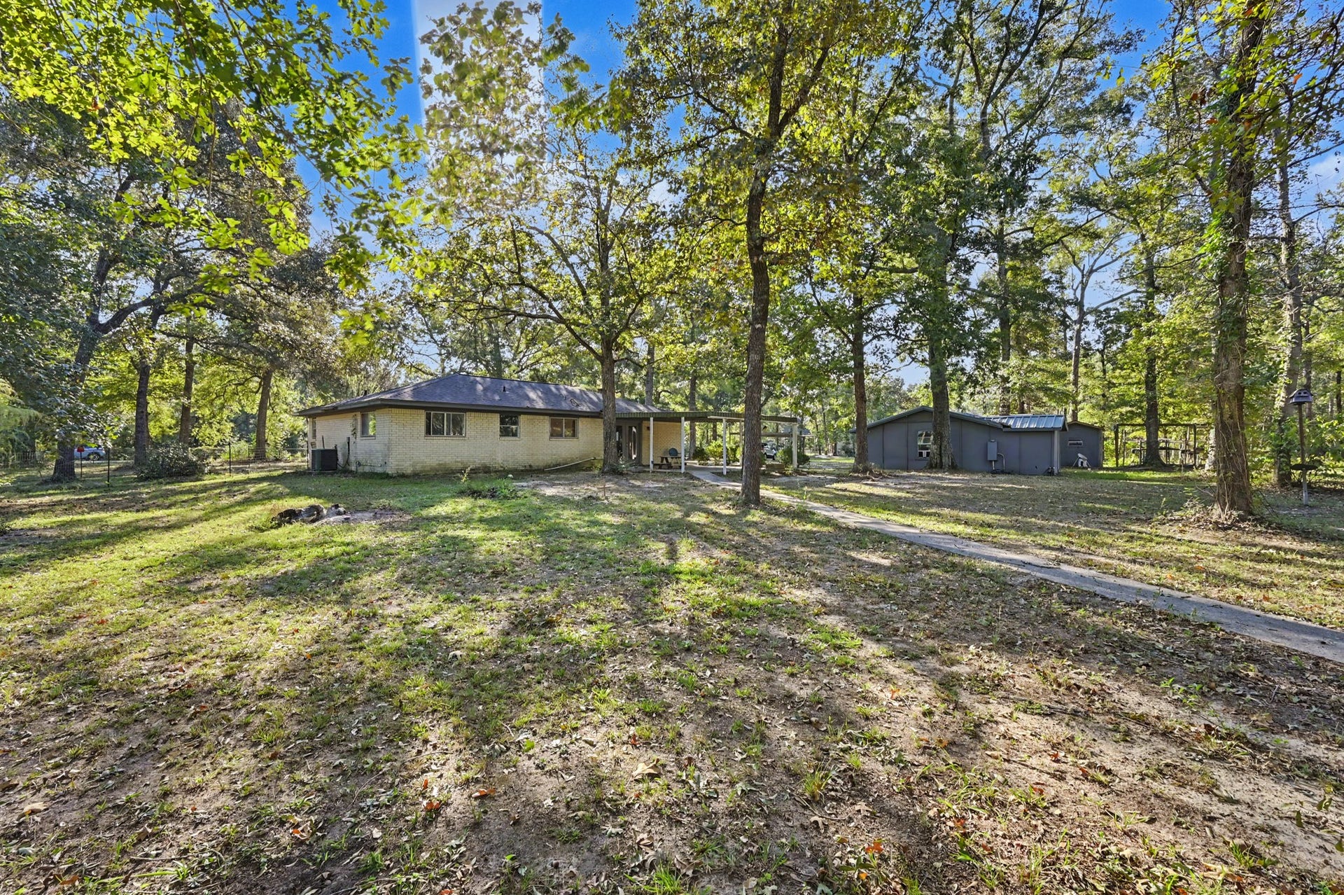 19127 Stillwood Road, Cleveland, TX 77328 19127 Stillwood Road, Cleveland, TX 77328