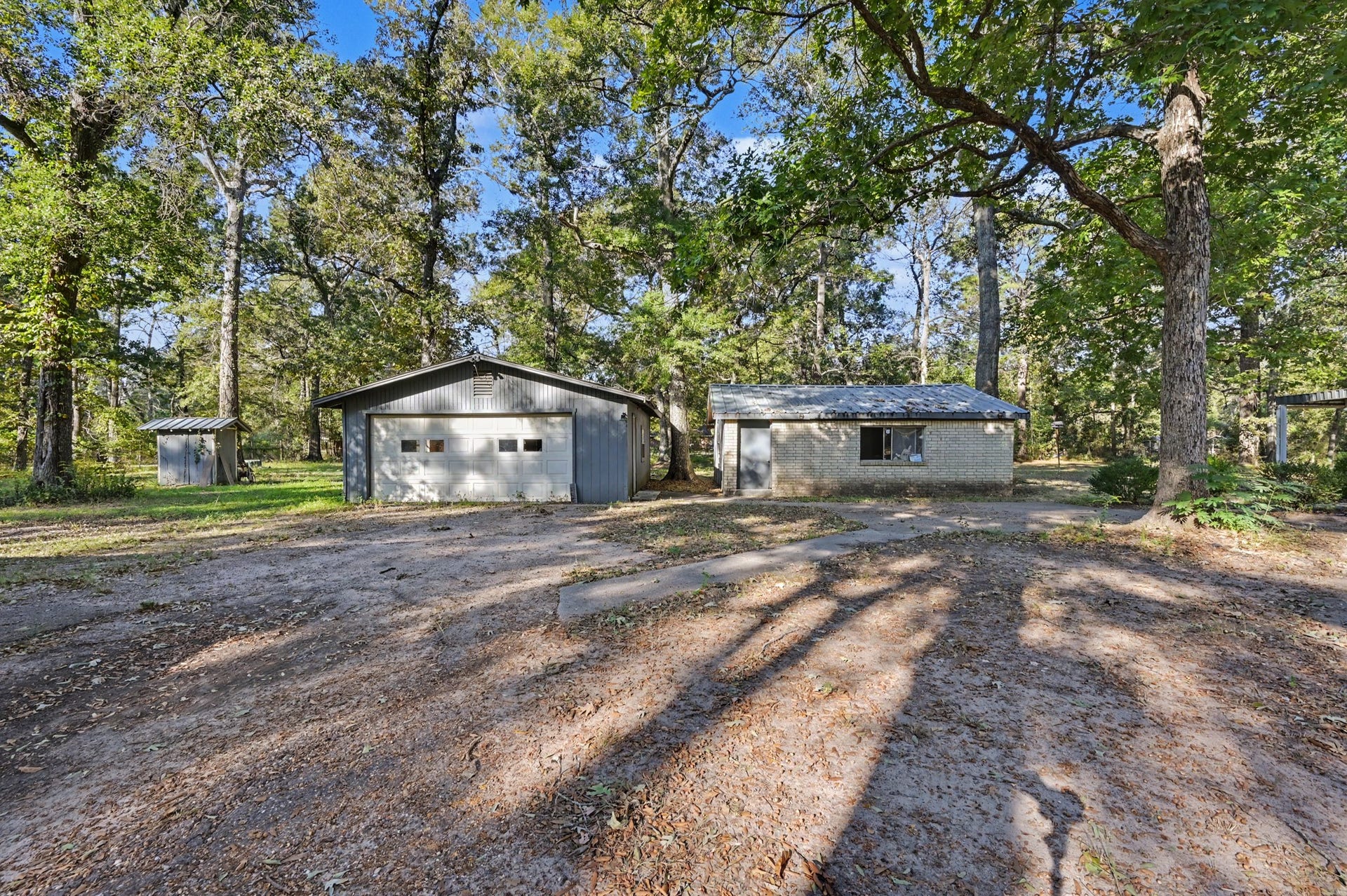 19127 Stillwood Road, Cleveland, TX 77328 19127 Stillwood Road, Cleveland, TX 77328