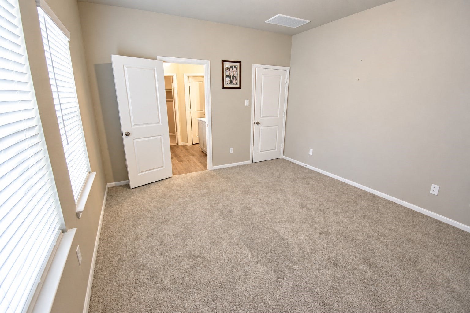 3187 Savannah Rose Drive, Angleton, TX 77515 3187 Savannah Rose Drive, Angleton, TX 77515