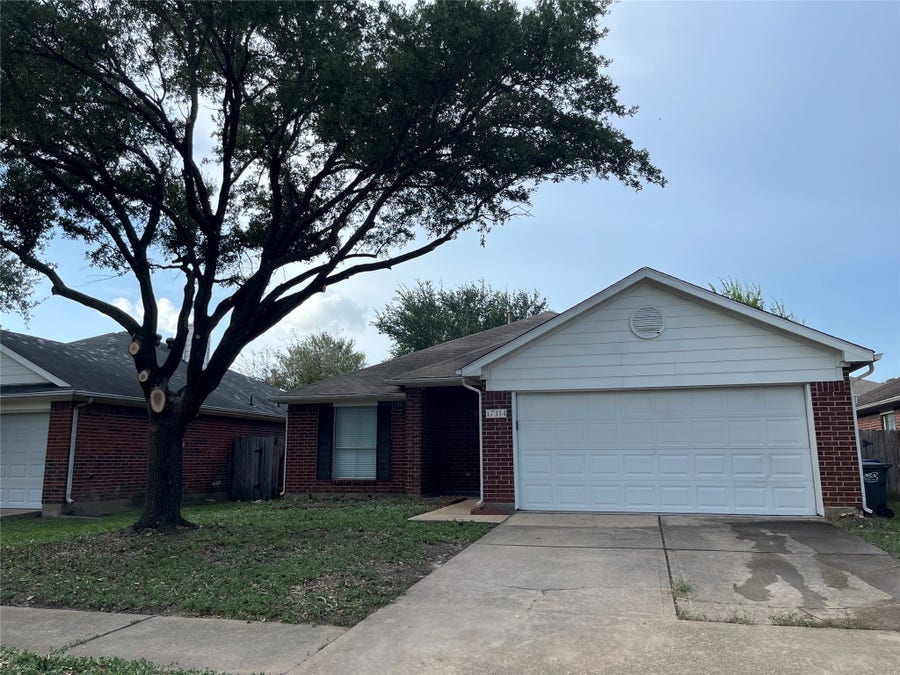 Property photo for 17314 Glenmorris Drive, Houston, TX