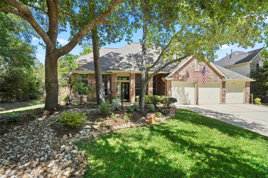 Property photo for 158 N Whistlers Bend Circle, The Woodlands, TX