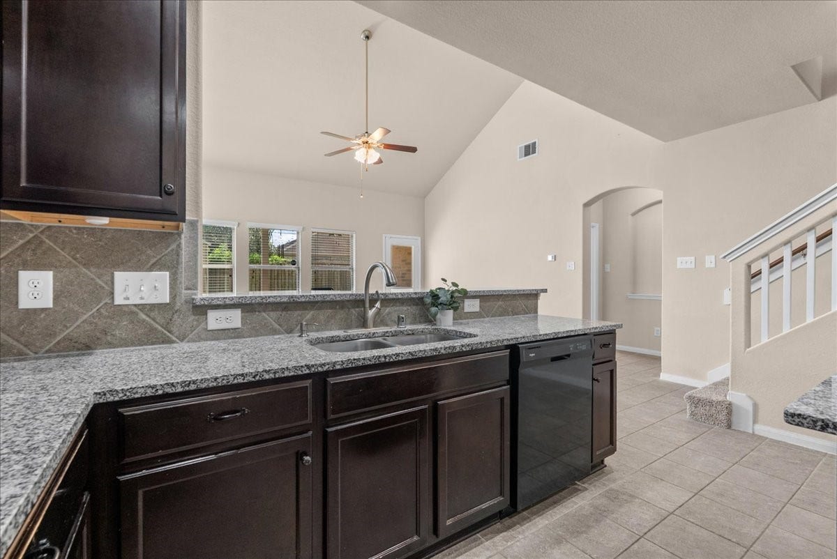 22551 Range Haven Lane, Porter, TX 77365 22551 Range Haven Lane, Porter, TX 77365