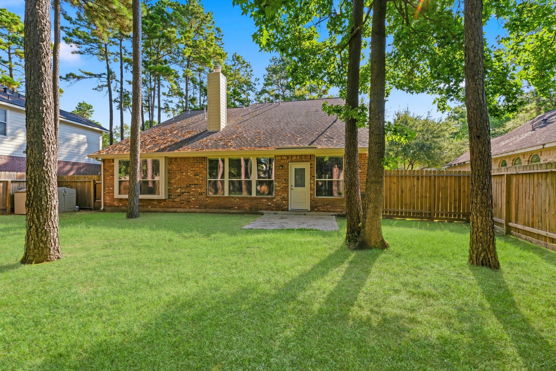 3 Bonwick Court, The Woodlands, TX 77382 3 Bonwick Court, The Woodlands, TX 77382