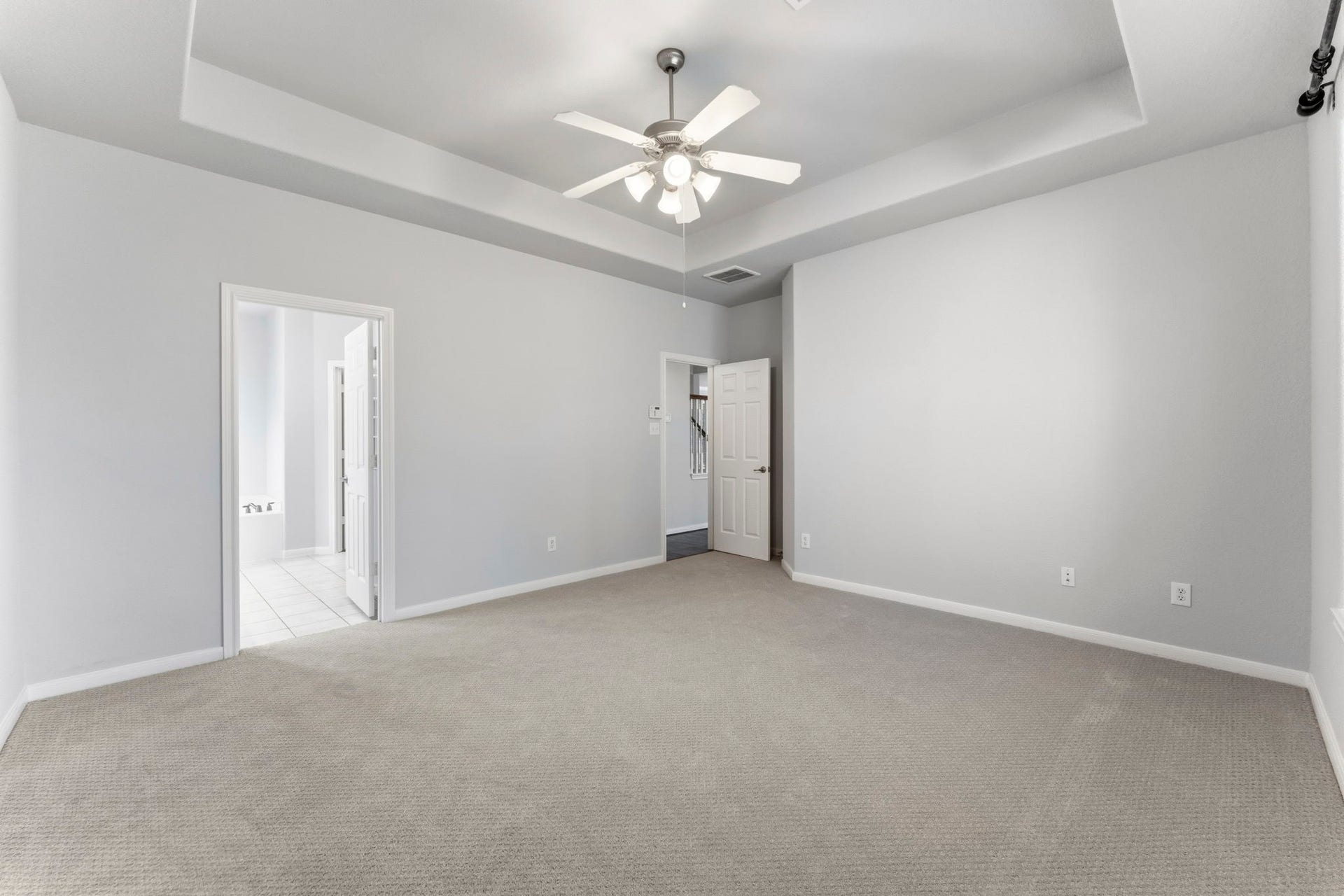 3 Bonwick Court, The Woodlands, TX 77382 3 Bonwick Court, The Woodlands, TX 77382