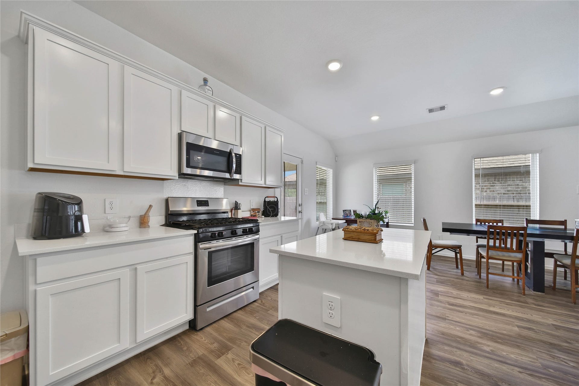 3125 Catalonion Court, Conroe, TX 77301 3125 Catalonion Court, Conroe, TX 77301