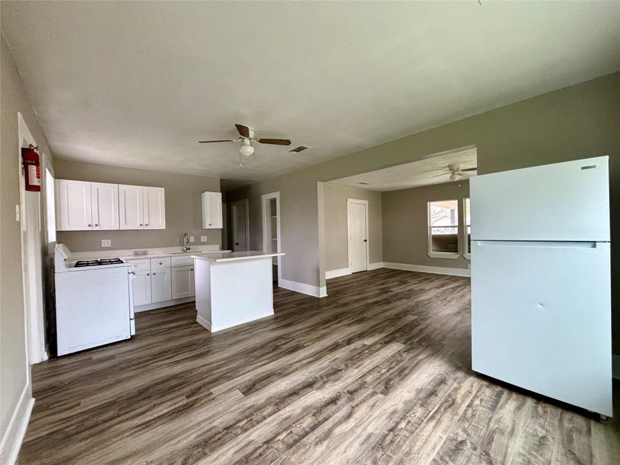 Property photo for 9710 Casa Loma Drive, Houston, TX