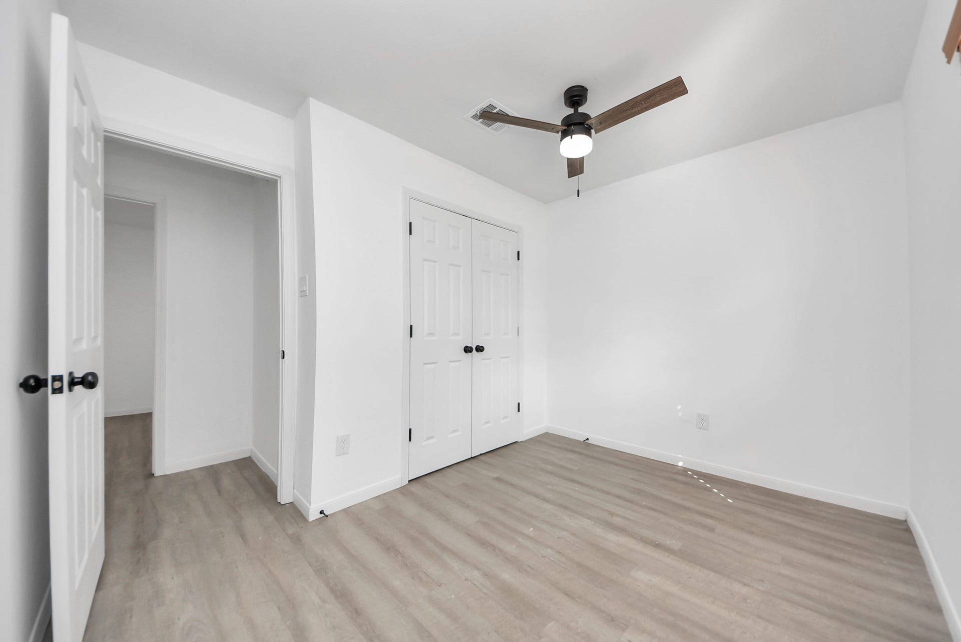 4819 Bethany Lane, Houston, TX 77039 4819 Bethany Lane, Houston, TX 77039