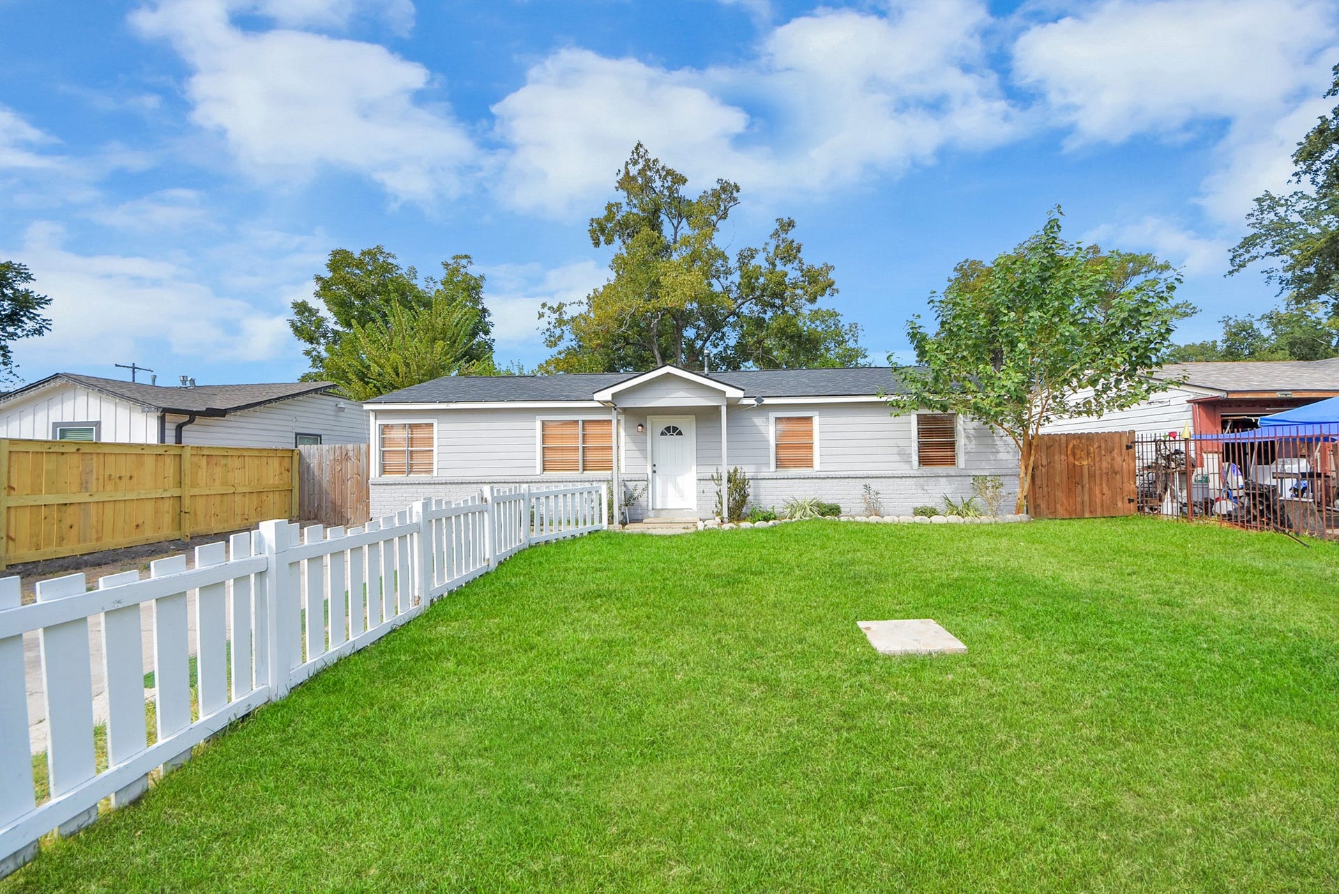 4819 Bethany Lane, Houston, TX 77039 4819 Bethany Lane, Houston, TX 77039
