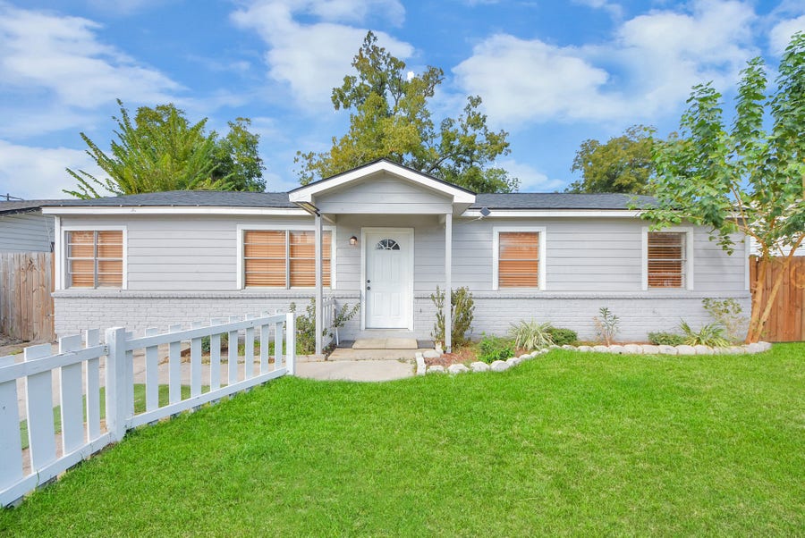 Property photo for 4819 Bethany Lane, Houston, TX