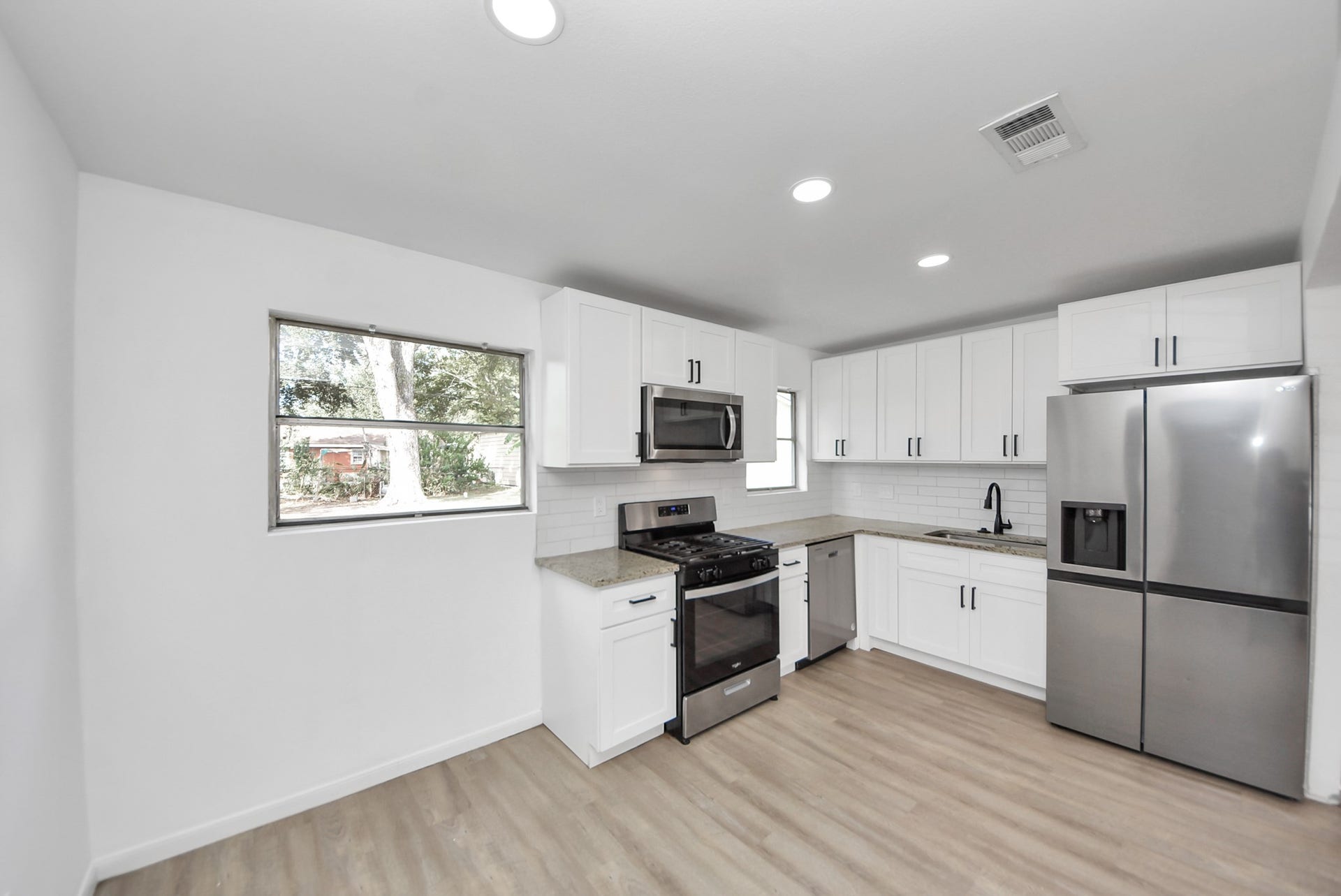 4819 Bethany Lane, Houston, TX 77039 4819 Bethany Lane, Houston, TX 77039