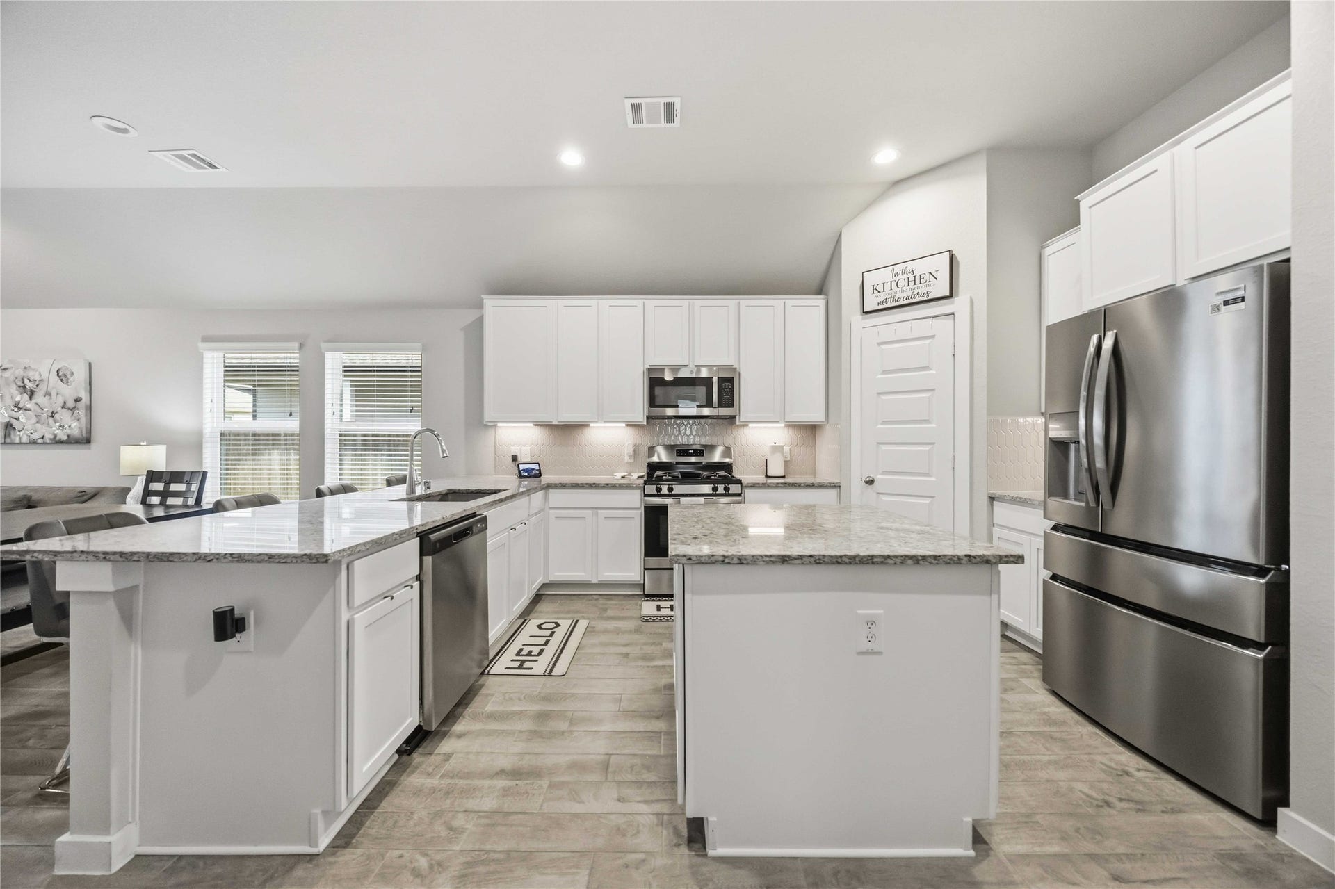 615 Orchard Vale Road, Rosharon, TX 77583 615 Orchard Vale Road, Rosharon, TX 77583