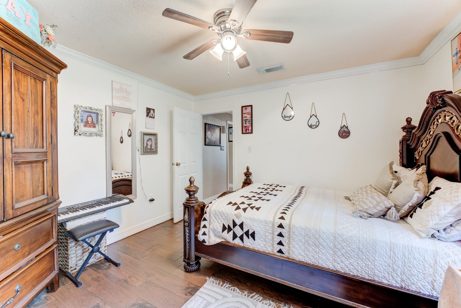 316 Hickman Lane, Angleton, TX 77515 316 Hickman Lane, Angleton, TX 77515