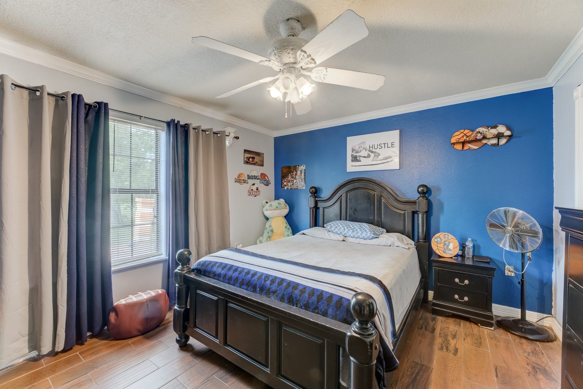 316 Hickman Lane, Angleton, TX 77515 316 Hickman Lane, Angleton, TX 77515